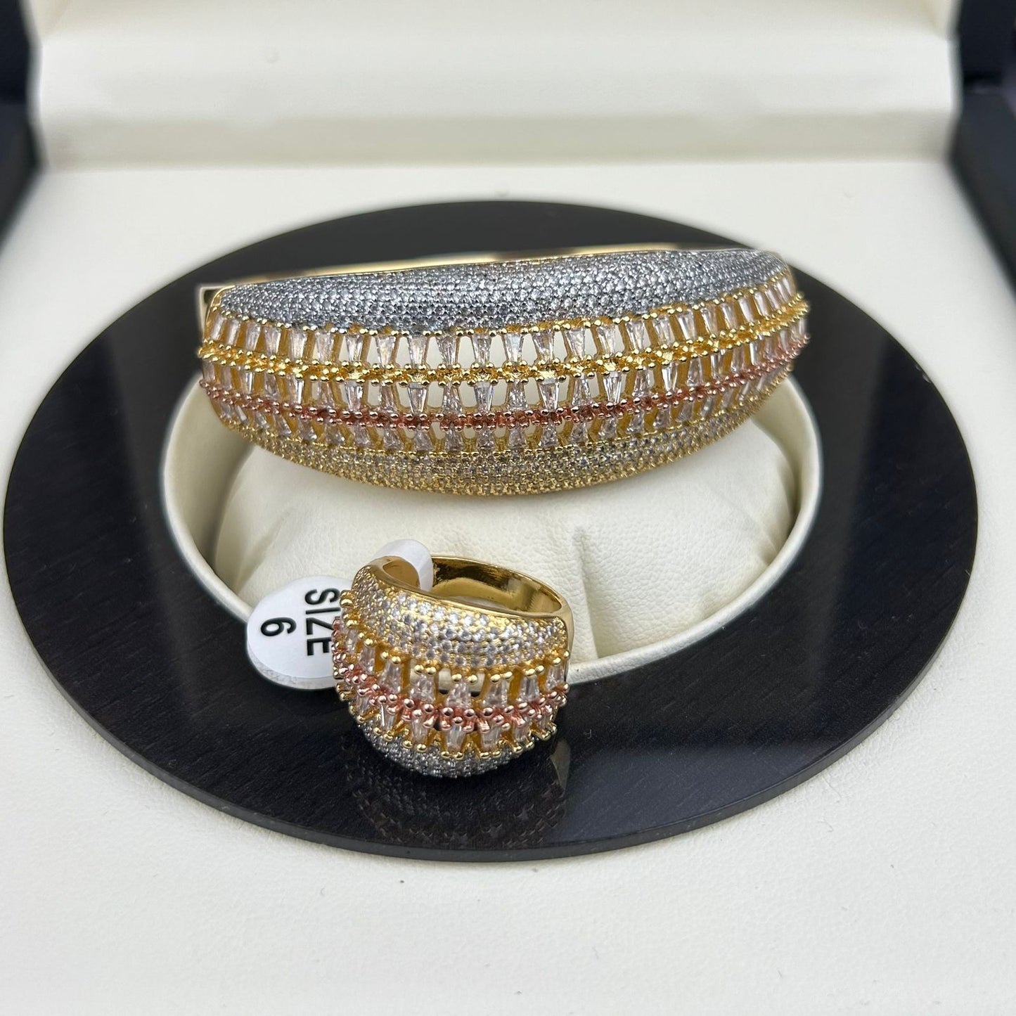 BANGLES One Carat B-031 With Ring